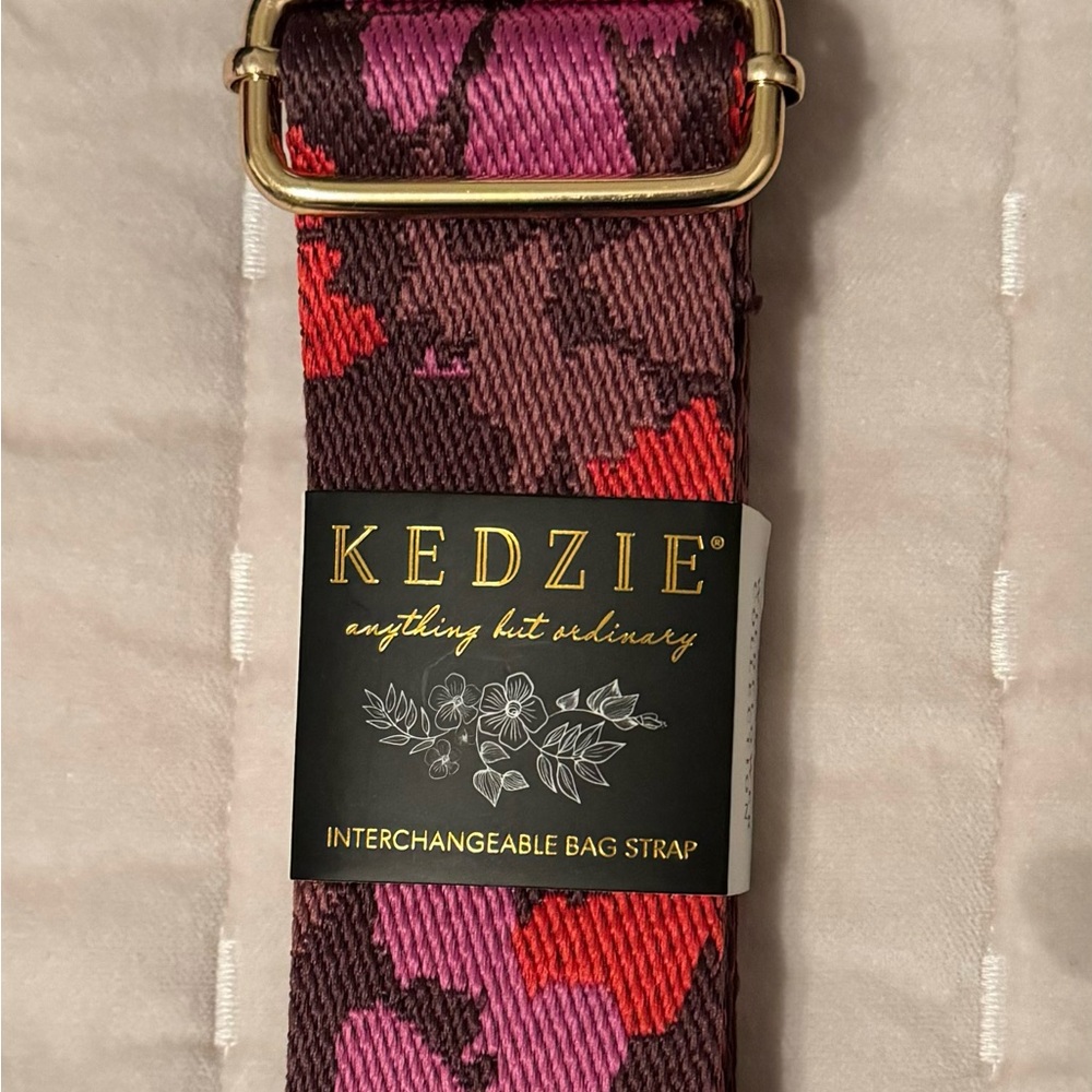 Kedzie Wildflower Bag Strap NWT